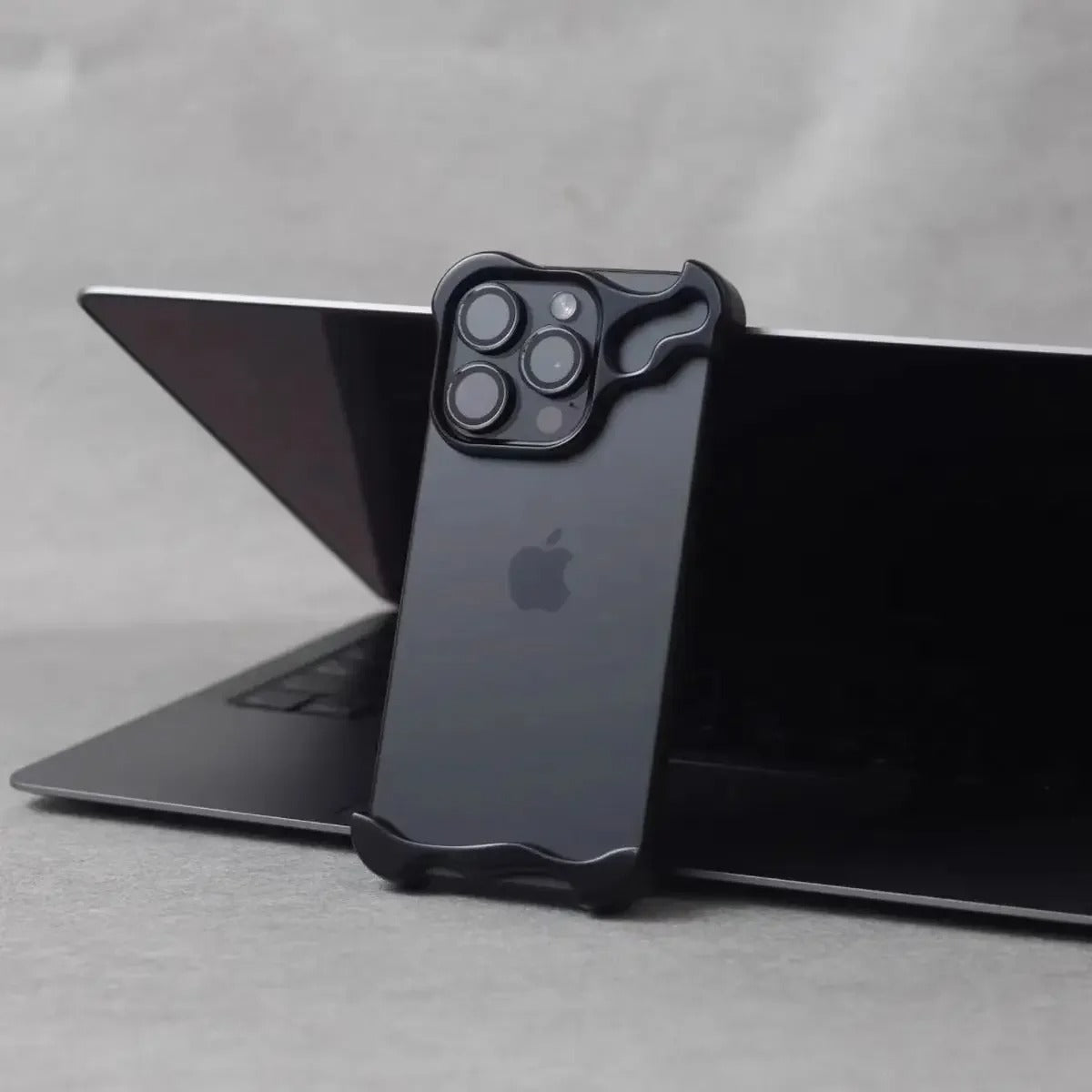 Edge Case 2.0 - iPhone Case