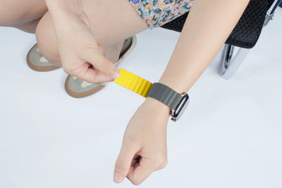 Apple Watch DuoColor Flip Band 
